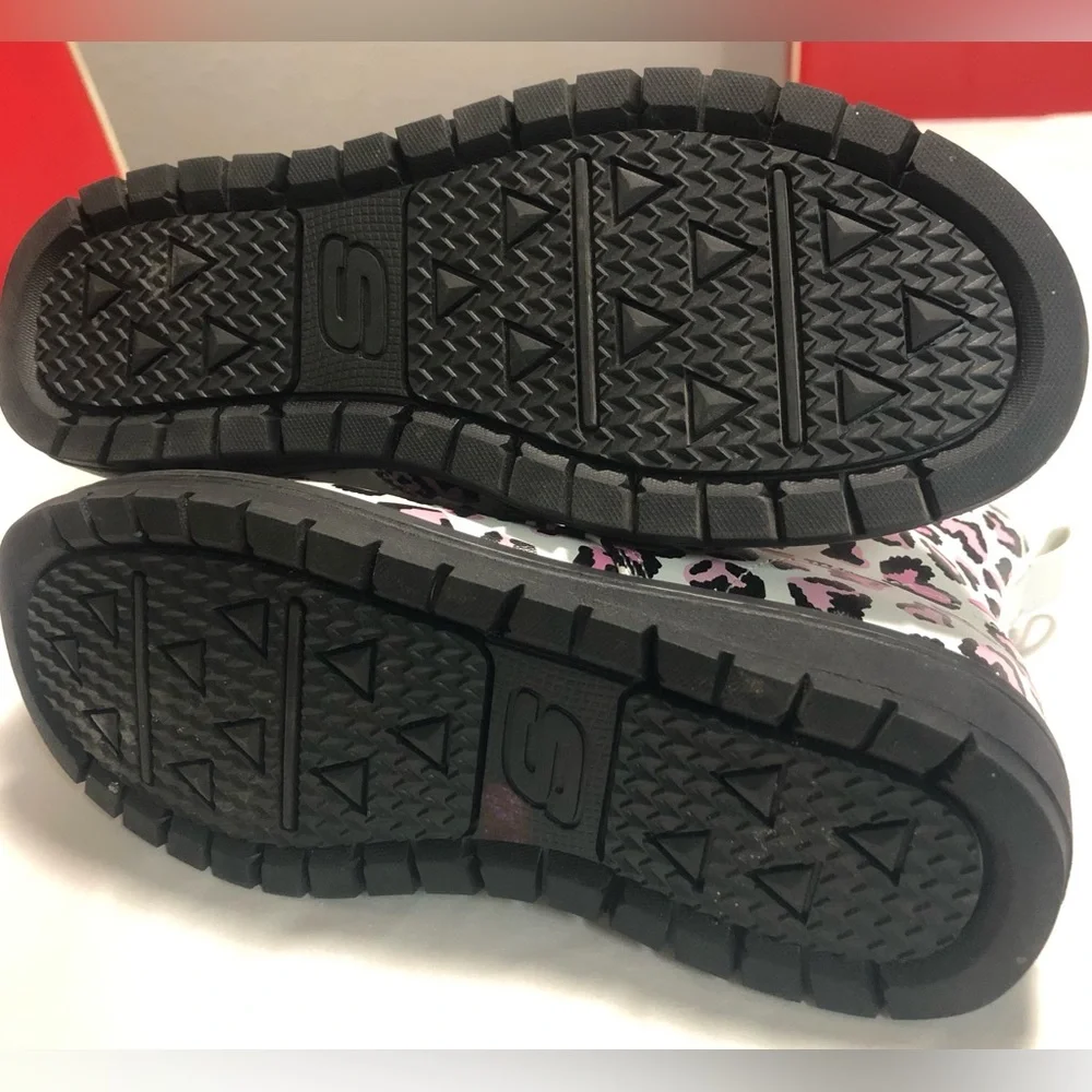 Skechers Gravlen NWOT Boots Excellent Cond.Pink Hearts Size 1 Youth Leopard - Picture 4 of 6